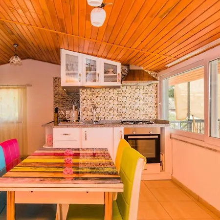 Ordu Village 4 Bedroom 3843 *