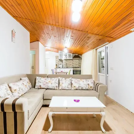 Ordu Village 4 Bedroom 3843