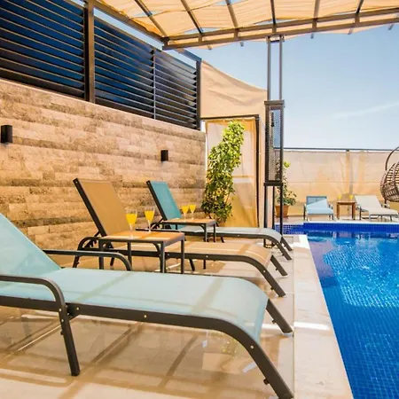 Villa Ordu Village 4 Bedroom 3843